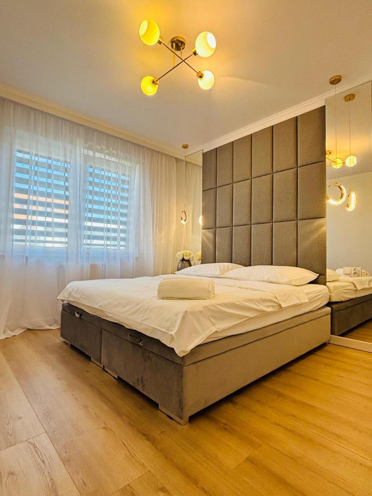 Apartment 3 Bedrooms Premium Bella White For 8 Guests With Ac And Underground Parking Rzeszów